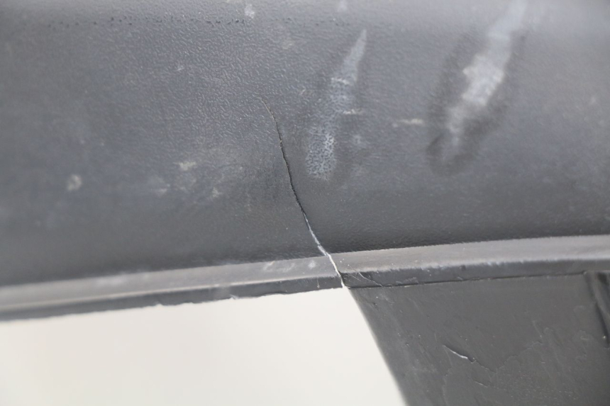 photo de progi boczne JM MOTORS MIA 50 (2017 - 2020) - Zoom stanu zużycia