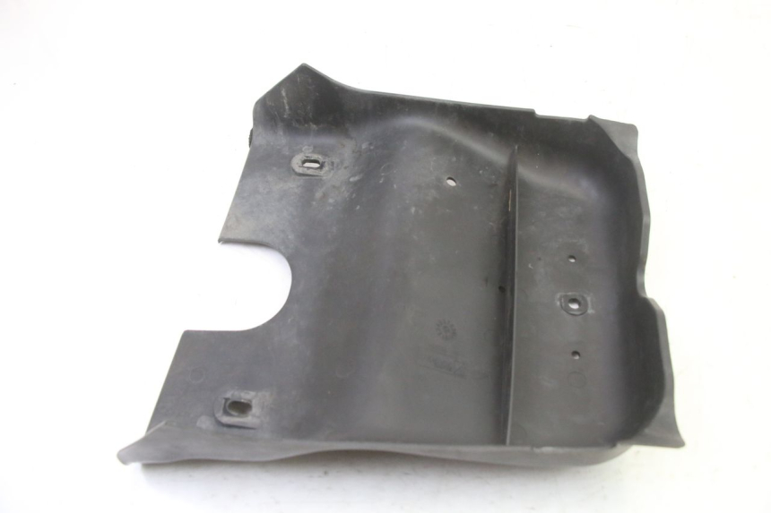 photo de progi boczne PIAGGIO MP3 500 (2014 - 2017) - Inny kąt widzenia