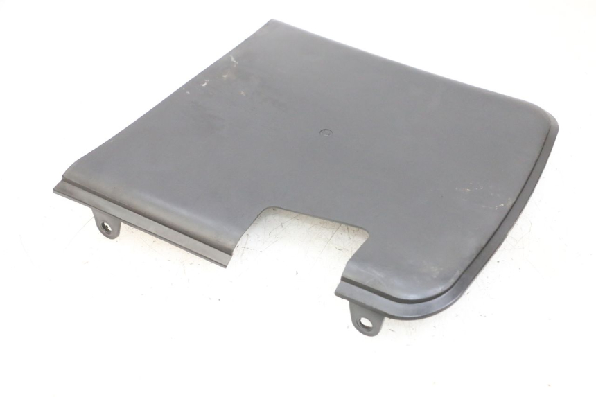 photo de progi boczne JM MOTORS OLDIES GT 4T 50 (2018 - 2025) - Zoom stanu zużycia