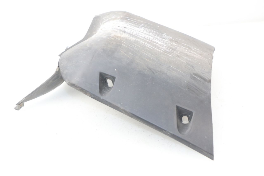 photo de progi boczne TURBHO RP 50 (2018 - 2022) - Inny kąt widzenia