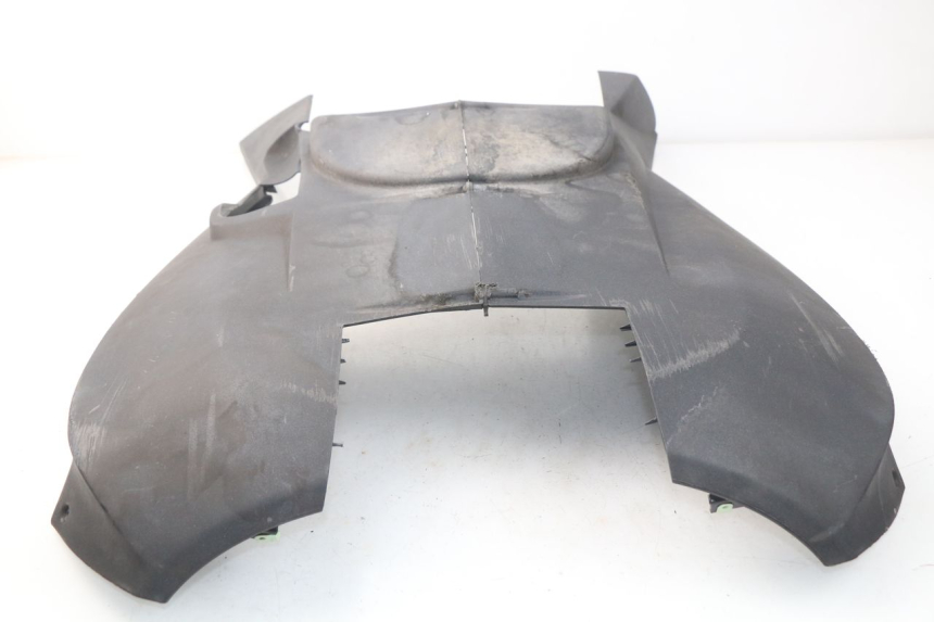 photo de PROGIEBIEŃ NADWOZIA PEUGEOT SATELIS 300 (2012 - 2015) - Punkty mocowania