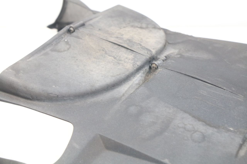 photo de PROGIEBIEŃ NADWOZIA PEUGEOT SATELIS 300 (2012 - 2015) - Stan powierzchni