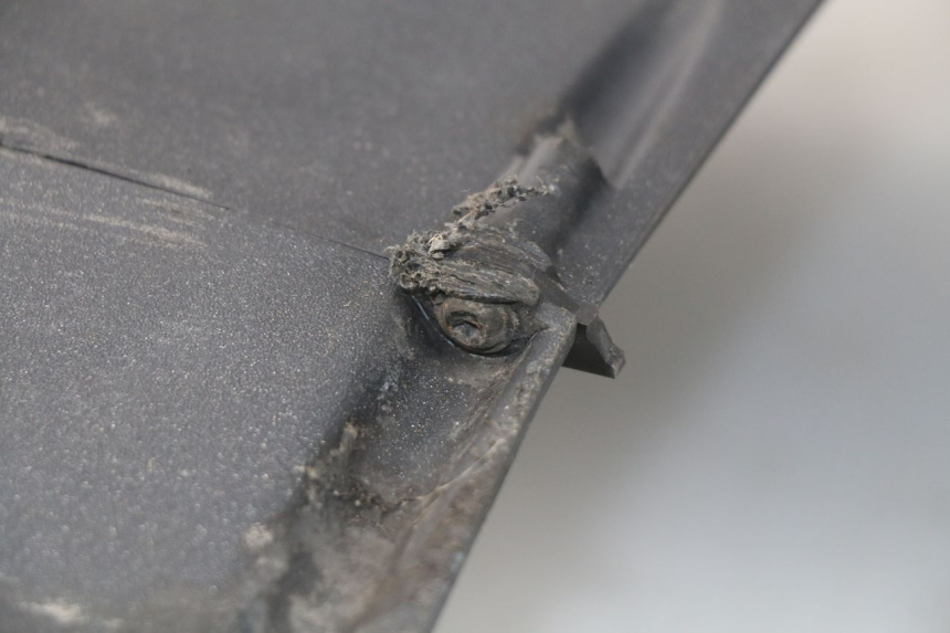 photo de PROGIEBIEŃ NADWOZIA PEUGEOT SATELIS 300 (2012 - 2015) - Część sprawdzona