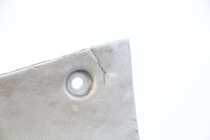 photo de progi boczne PEUGEOT SATELIS 125 (2010 - 2012) - Inny kąt widzenia