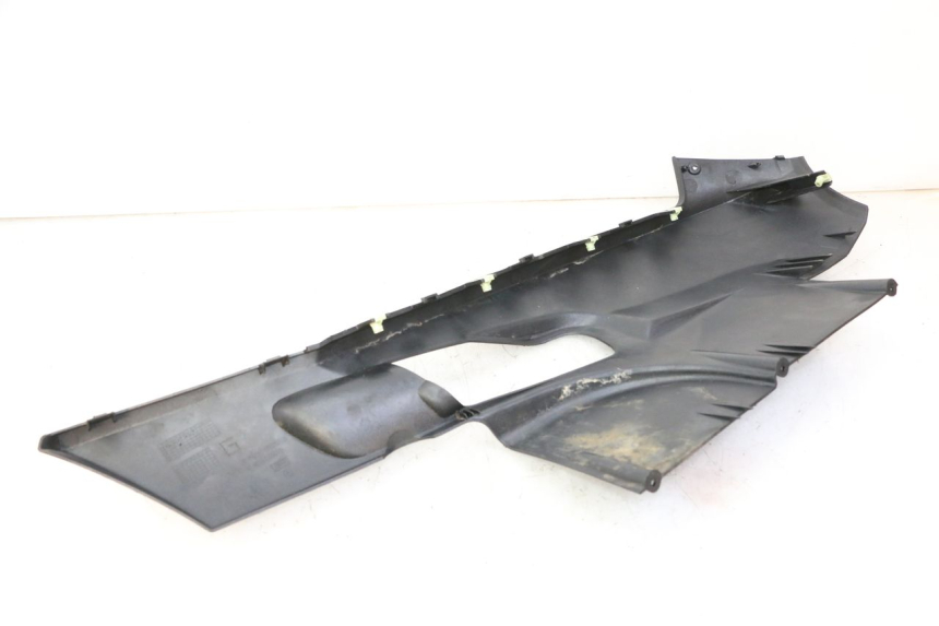 photo de progi boczne PEUGEOT SATELIS 125 (2013 - 2018) - Inny kąt widzenia