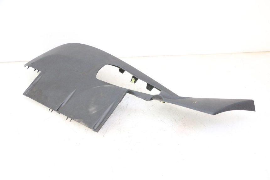 photo de progi boczne PEUGEOT SATELIS 125 (2013 - 2018) - Zbliżenie techniczne