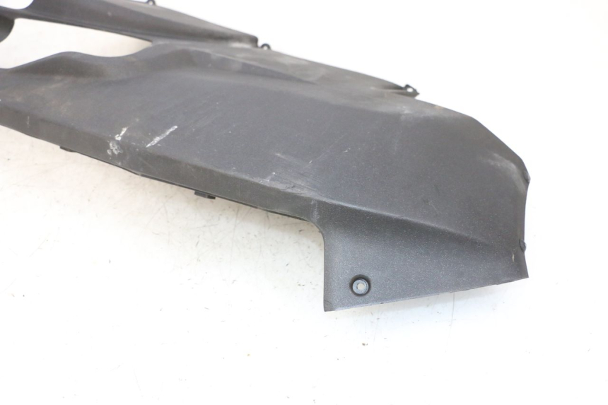 photo de progi boczne PEUGEOT SATELIS 125 (2013 - 2018) - Szczegóły charakterystyczne