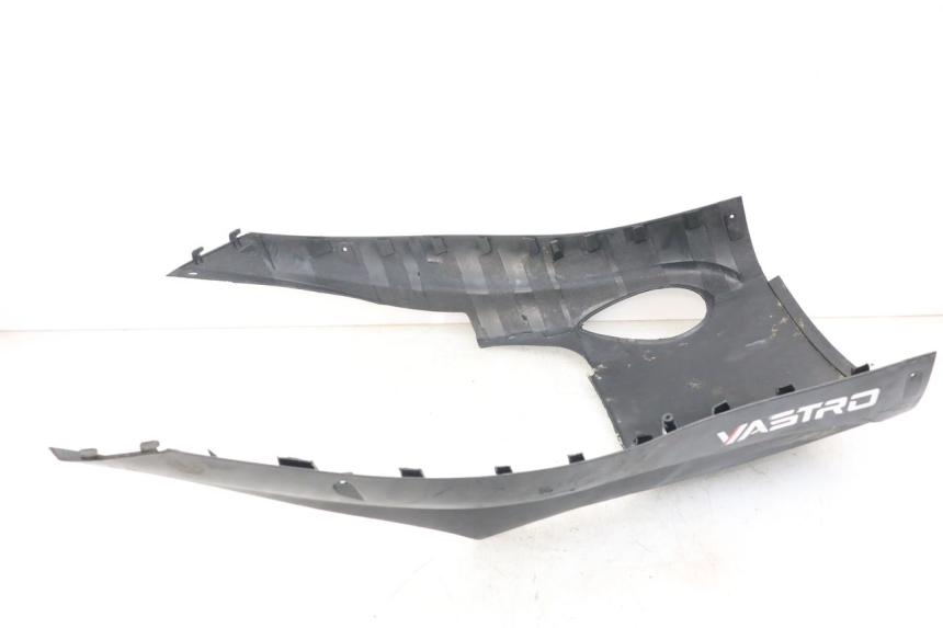 photo de progi boczne VASTRO STREET X 4T 50 (2016 - 2021) - Widok ogólny