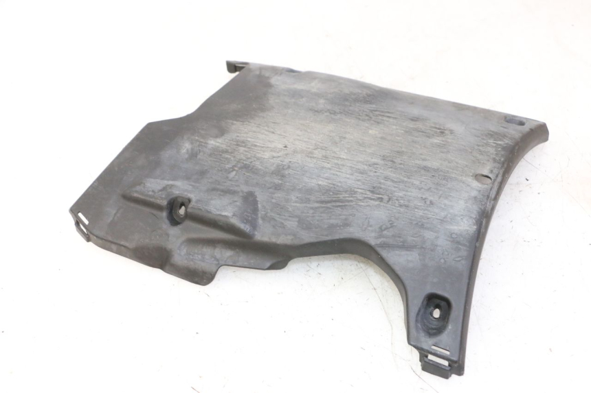 photo de NADKOLA BOCZNE PEUGEOT STREETZONE I NAKED 2T 50 (2018 - 2020) - Zoom stanu zużycia