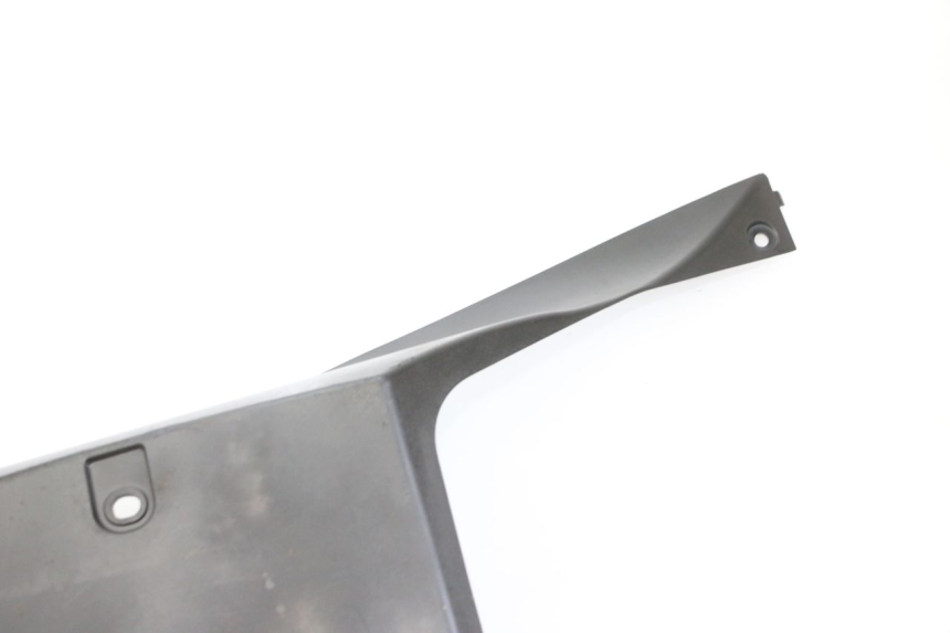 photo de PROGIEBIEŃ NADWOZIA SUZUKI BURGMAN 125 (2018 - 2021) - Zbliżenie komponentów