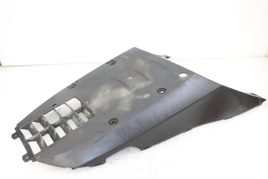 photo de PROGIEBIEŃ NADWOZIA SUZUKI BURGMAN 125 (2018 - 2021) - Punkty mocowania