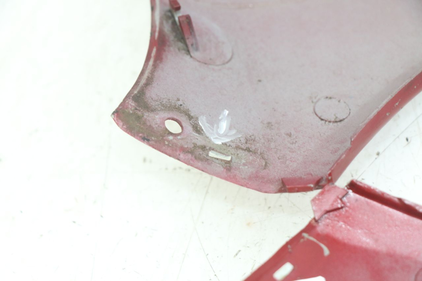 photo de progi boczne PEUGEOT SV 125 (1991 - 1994) - Widok z bliska