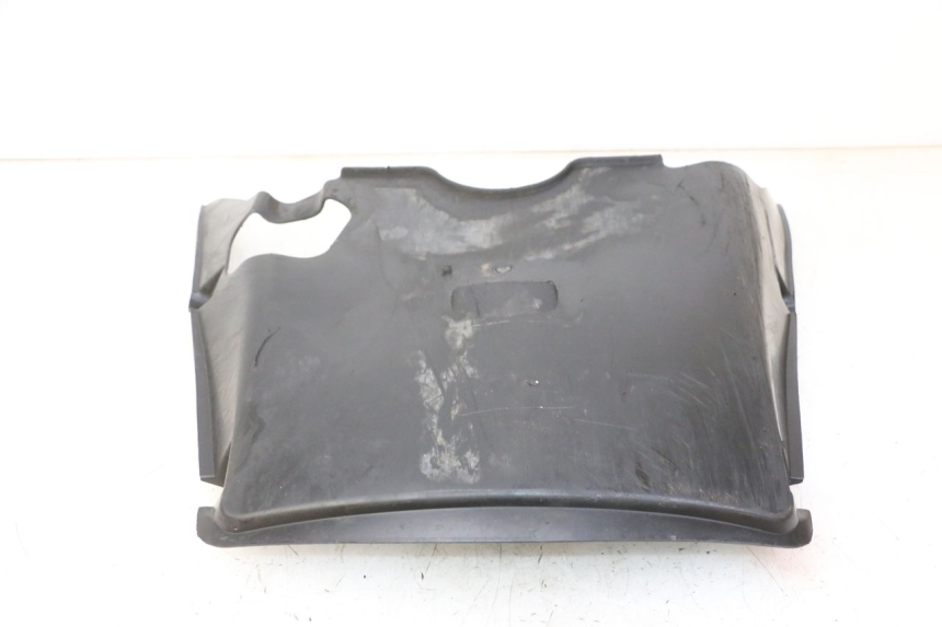 photo de PROGIEBIEŃ NADWOZIA PEUGEOT TWEET PRO CARGO 50 (2018 - 2022) - Zbliżenie techniczne