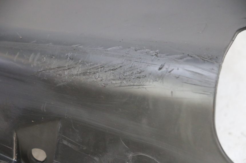 photo de progi boczne PEUGEOT TWEET PRO EFI 4T 50 (2021 - 2022) - Zbliżenie techniczne