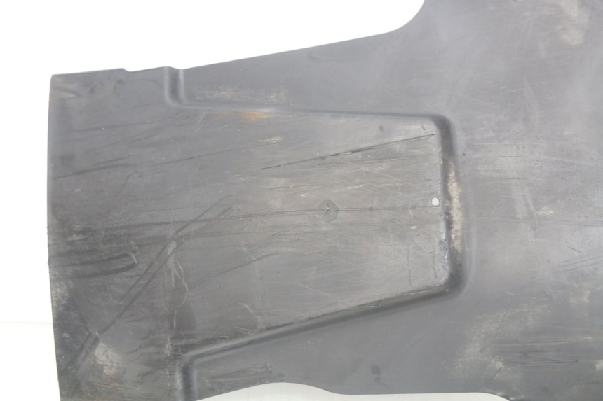 photo de progi boczne TGB X-MOTION XMOTION 125 (2008 - 2014) - Zbliżenie techniczne