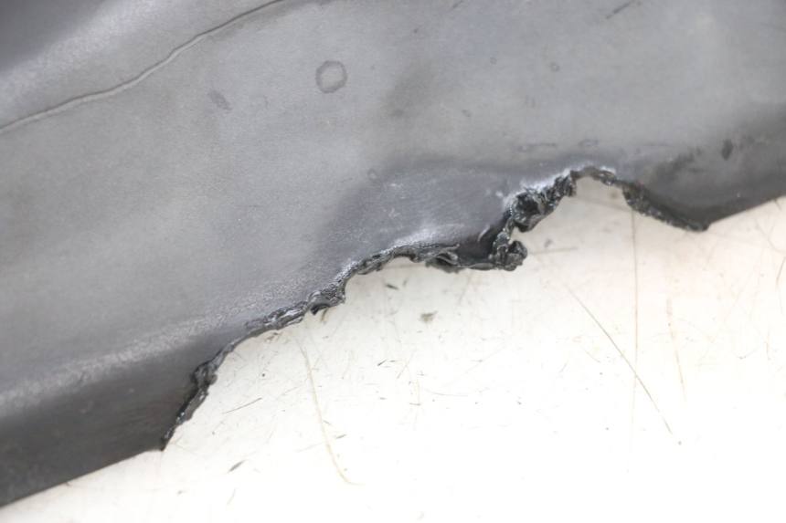 photo de TYLNY BŁOTNIK KYMCO AGILITY 4T 50 (2005 - 2018) - Punkty mocowania