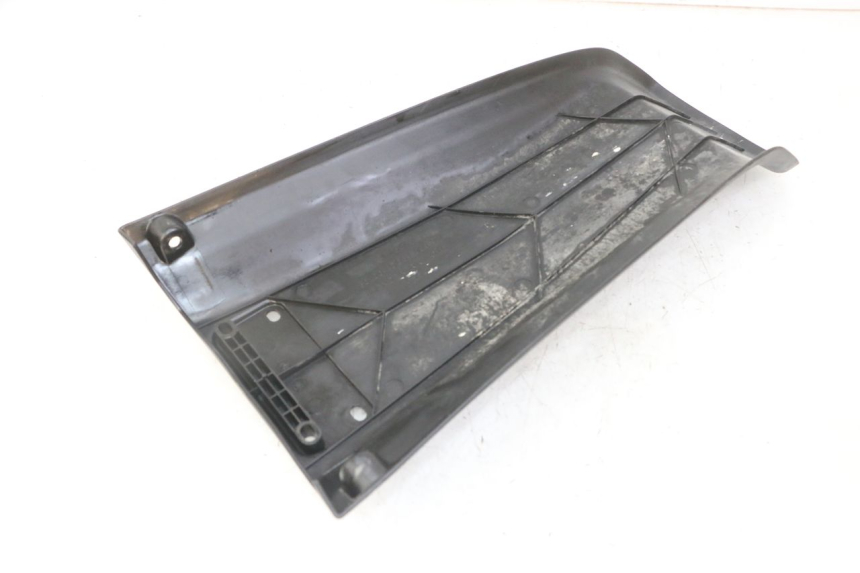 photo de TYLNY BŁOTNIK KYMCO AGILITY 4T 50 (2005 - 2018) - Zoom stanu zużycia