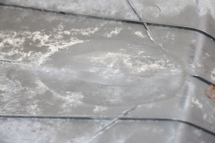 photo de BŁOTNIK TYLNY KYMCO AGILITY FR 2T 50 (2012 - 2017) - Zoom stanu zużycia