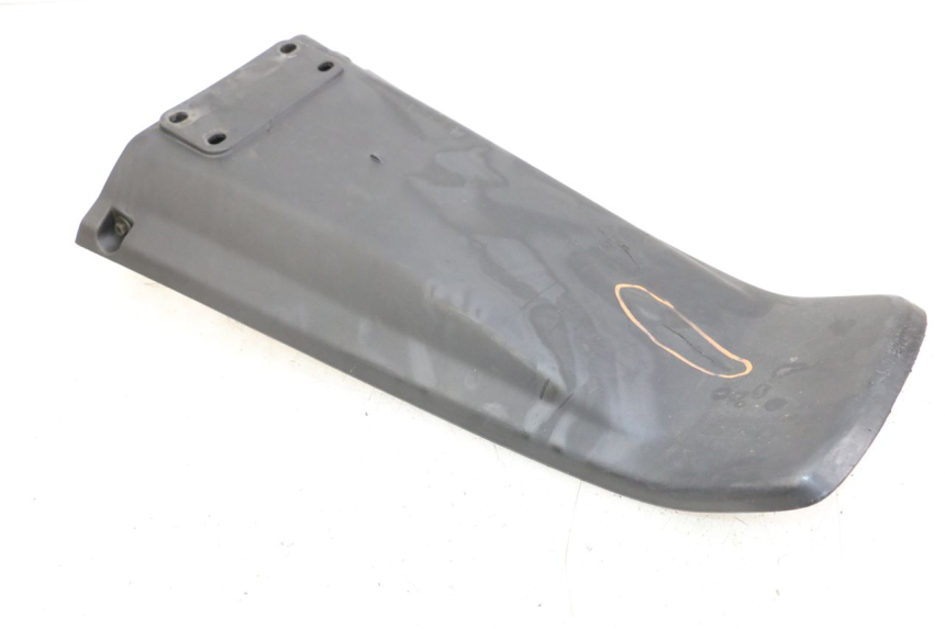 photo de BŁOTNIK TYLNY KYMCO AGILITY FR 2T 50 (2012 - 2017) - Zbliżenie techniczne