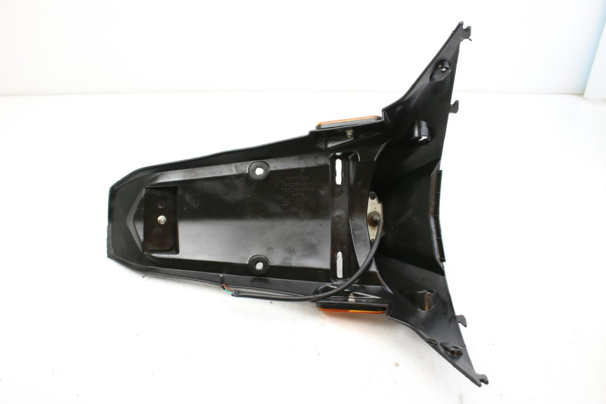 photo de TYLNY BŁOTNIK KYMCO AGILITY NAKED RENOUVO 4T 50 (2018 - 2020) - Zbliżenie techniczne