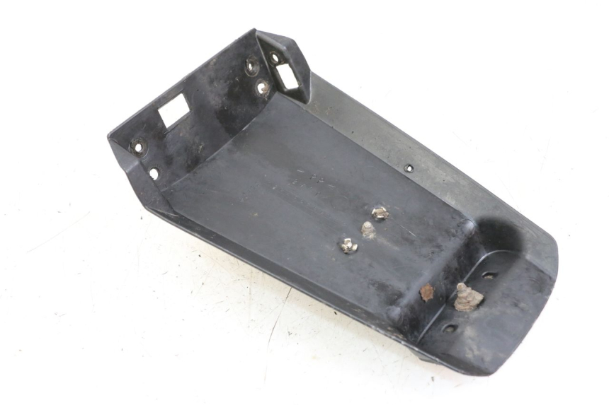 photo de Tylna błotnik YAMAHA BW'S 50 (2004 - 2017) - Zoom stanu zużycia