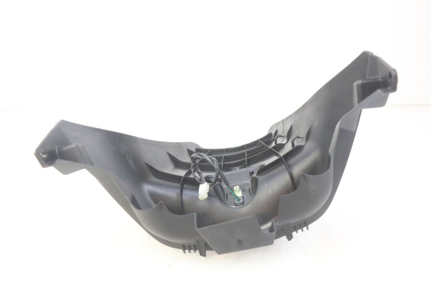 photo de TYLNY BŁOTNIK PEUGEOT CITYSTAR 125 (2011 - 2017) - Szczegół części