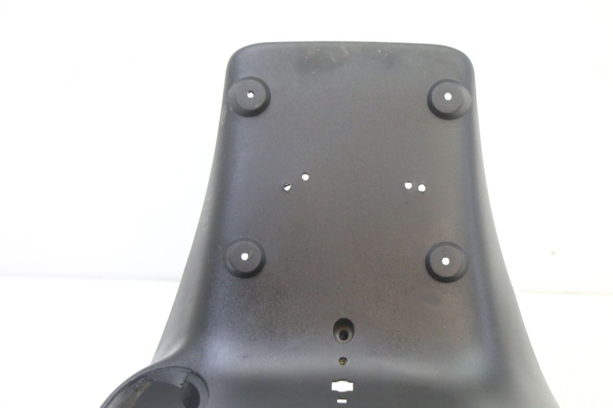 photo de TYLNY BŁOTNIK PEUGEOT ELYSEO 125 (1999 - 2004) - Szczegół części