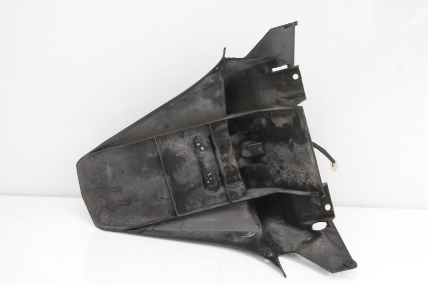 photo de TYLNY BŁOTNIK HONDA FES PANTHEON 125 (2003 - 2007) - Zbliżenie techniczne