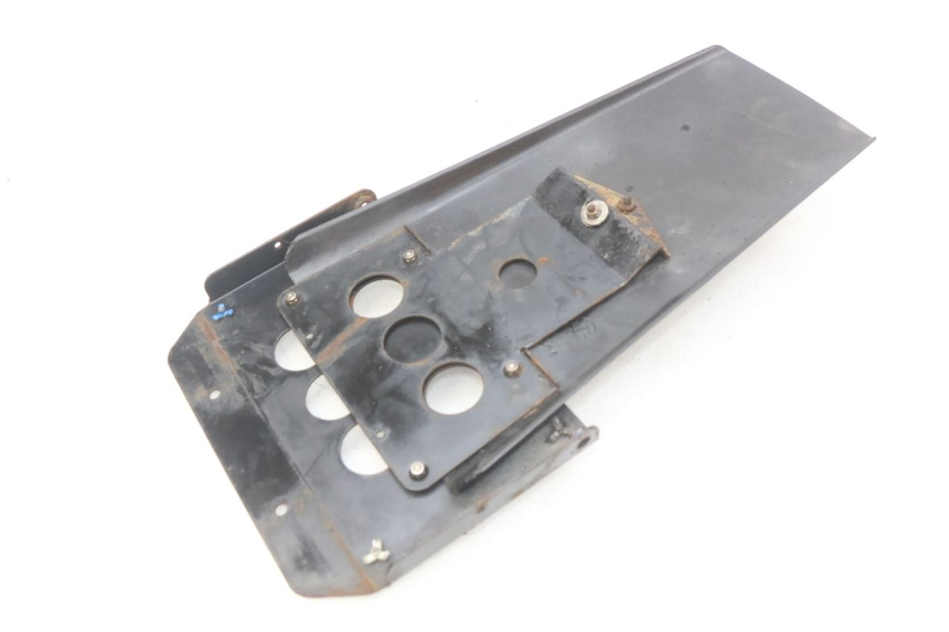 photo de TYLNY BŁOTNIK YAMAHA FJR ABS 1300 (2006 - 2012) - Szczegół części