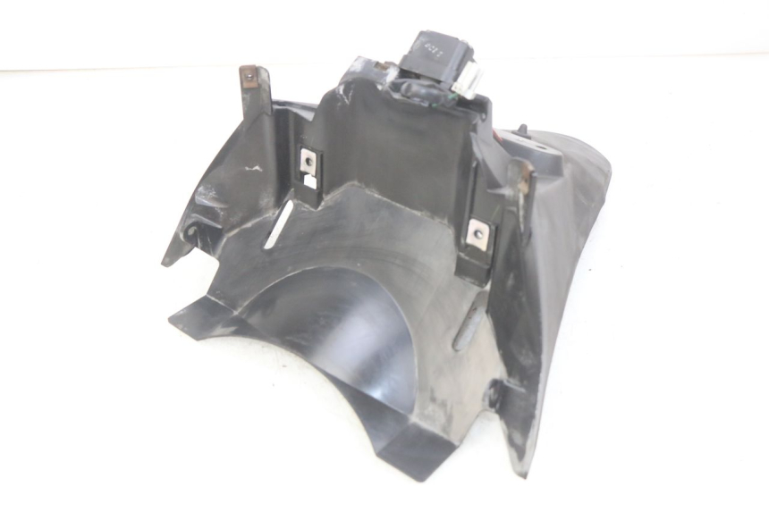 photo de TYLNY BŁOTNIK HONDA FJS SILVERWING SILVER WING 400 (2009 - 2016) - Szczegół części