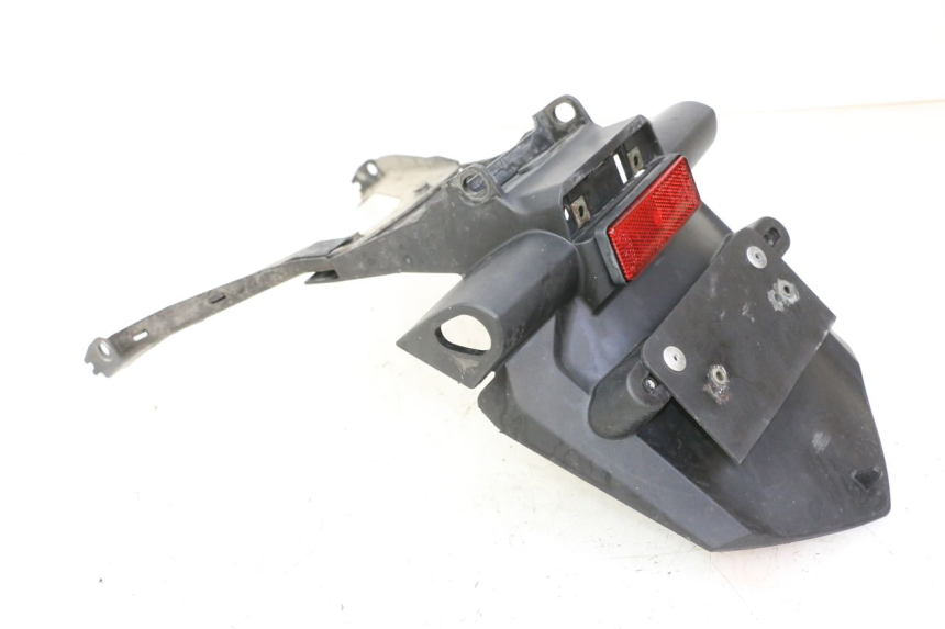 photo de TYLNY BŁOTNIK YAMAHA FZ6 FAZER S2 600 (2007 - 2011) - Zbliżenie techniczne