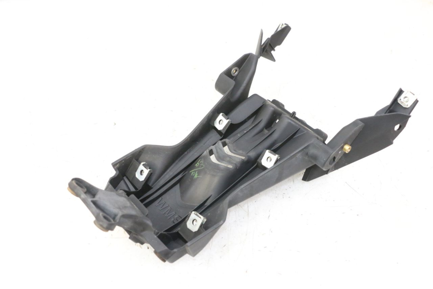 photo de TYLNY BŁOTNIK BMW G310 R 310 (2016 - 2020) - Inny kąt widzenia