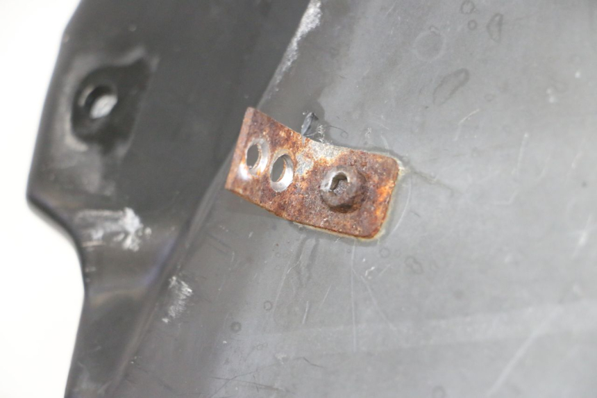 photo de BŁOTNIK TYLNY KAWASAKI GPX R WARBIRD 600 (1988 - 1993) - Zbliżenie techniczne