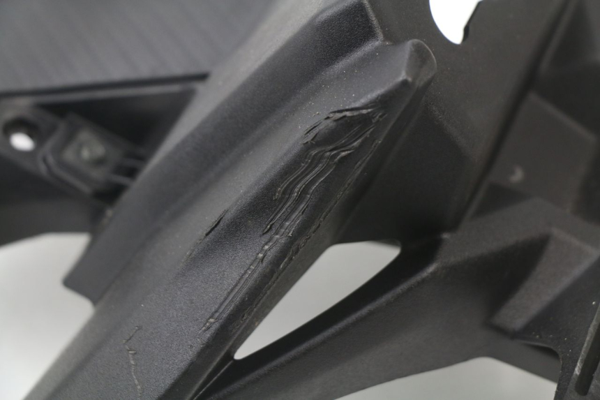 photo de TYLNY BŁOTNIK SUZUKI GSX-R GSXR 600 (2008 - 2010) - Zbliżenie techniczne