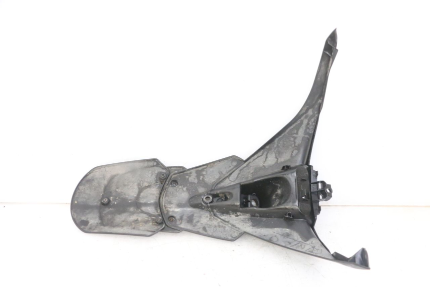 photo de BŁOTNIK TYLNY PIAGGIO IE MP3 YOURBAN 300 (2011 - 2016) - Zbliżenie techniczne