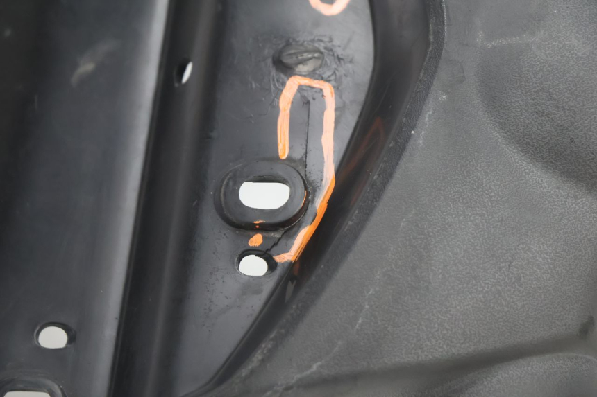 photo de TYLNY BŁOTNIK PEUGEOT KISBEE 4T 50 (2018 - 2022) - Widok ogólny