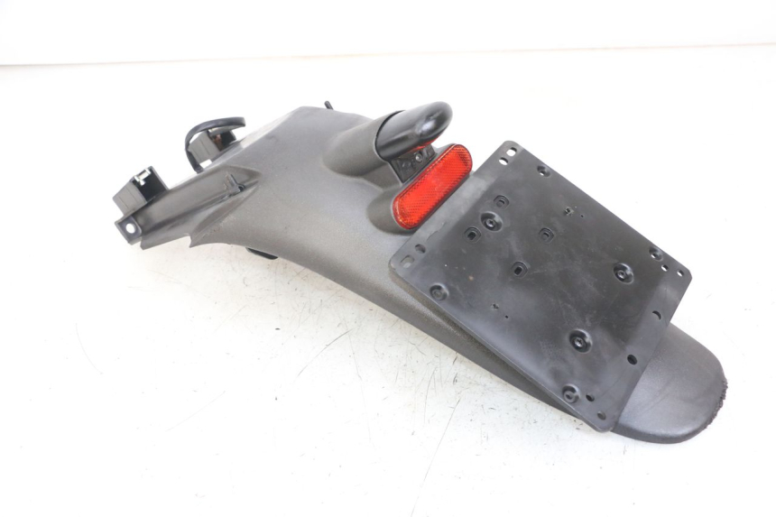 photo de TYLNY BŁOTNIK PIAGGIO LIBERTY 125 (2009 - 2013) - Inny kąt widzenia