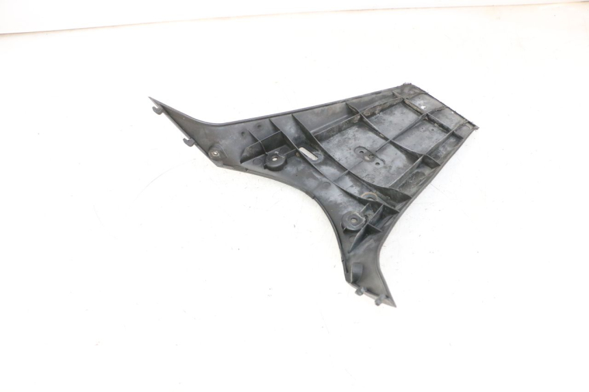 photo de BŁOTNIK TYLNY KYMCO LIKE 125 (2009 - 2016) - Inny kąt widzenia