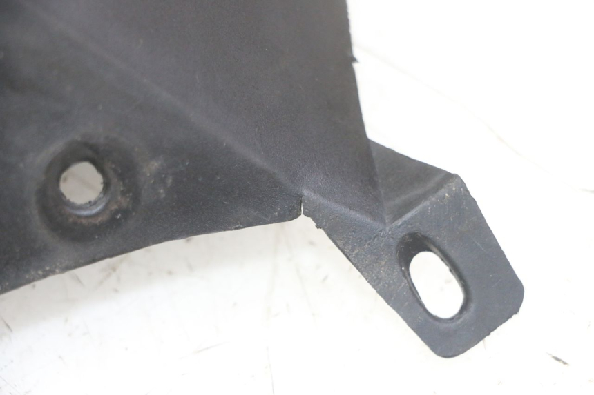 photo de BŁOTNIK TYLNY MBK BOOSTER SPIRIT NAKED 50 (2004 - 2017) - Szczegół części