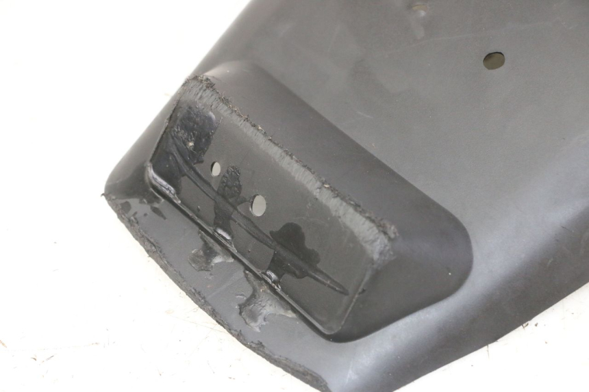 photo de BŁOTNIK TYLNY MBK BOOSTER SPIRIT NAKED 50 (2004 - 2017) - Stan powierzchni