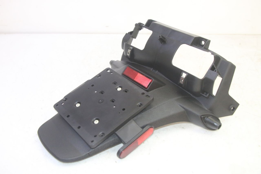 photo de TYLNY BŁOTNIK PIAGGIO MP3 HPE 350 (2018 - 2020) - Szczegół części