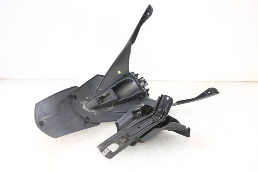 photo de TYLNY BŁOTNIK PIAGGIO MP3 HPE 300 (2019 - 2026) - Widok ogólny