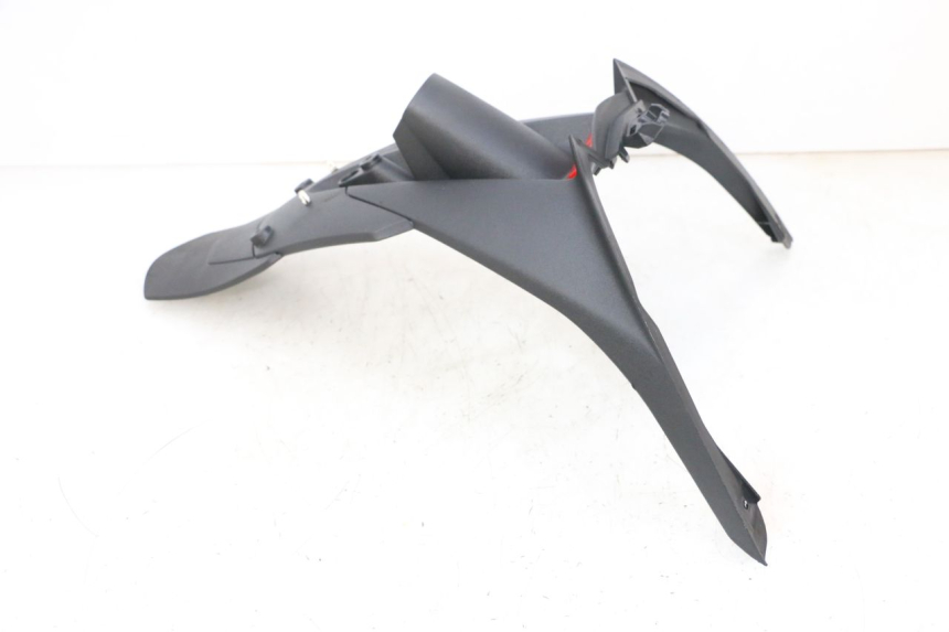 photo de TYLNY BŁOTNIK PIAGGIO MP3 HPE 300 (2019 - 2026) - Punkty mocowania