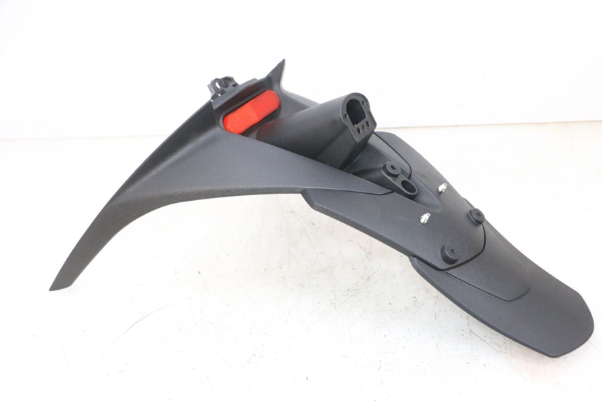 photo de TYLNY BŁOTNIK PIAGGIO MP3 HPE 300 (2019 - 2026) - Część sprawdzona