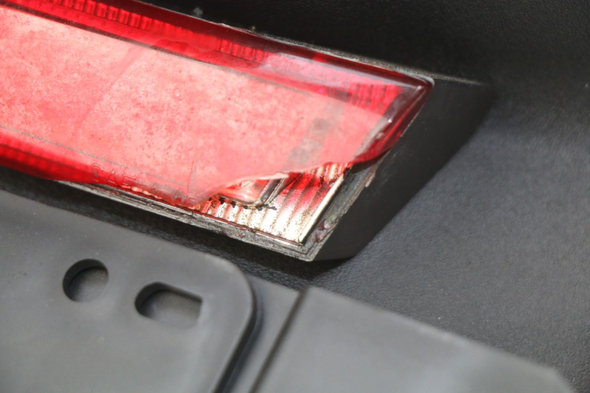 photo de TYLNY BŁOTNIK PIAGGIO MP3 LT 300 (2010 - 2016) - Zbliżenie techniczne