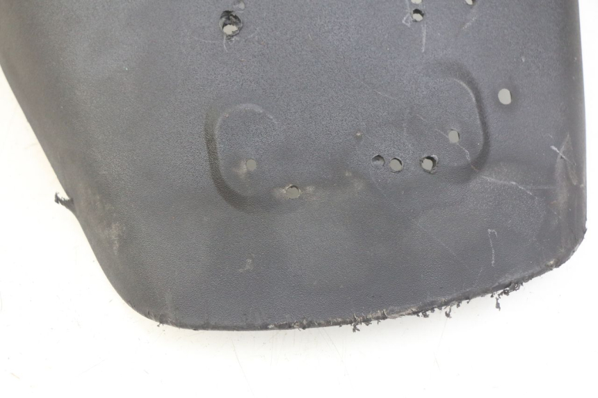 photo de TYLNY BŁOTNIK PIAGGIO MP3 125 (2006 - 2014) - Szczegół części