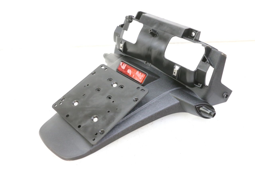 photo de BŁOTNIK TYLNY PIAGGIO MP3 500 (2014 - 2017) - Widok główny