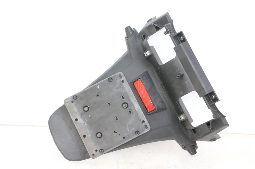 photo de BŁOTNIK TYLNY PIAGGIO MP3 500 (2014 - 2017) - Widok główny