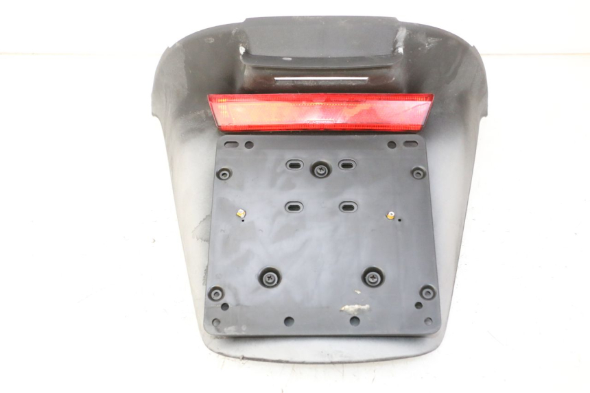 photo de BŁOTNIK TYLNY PIAGGIO MP3 RL 250 (2006 - 2010) - Zbliżenie techniczne