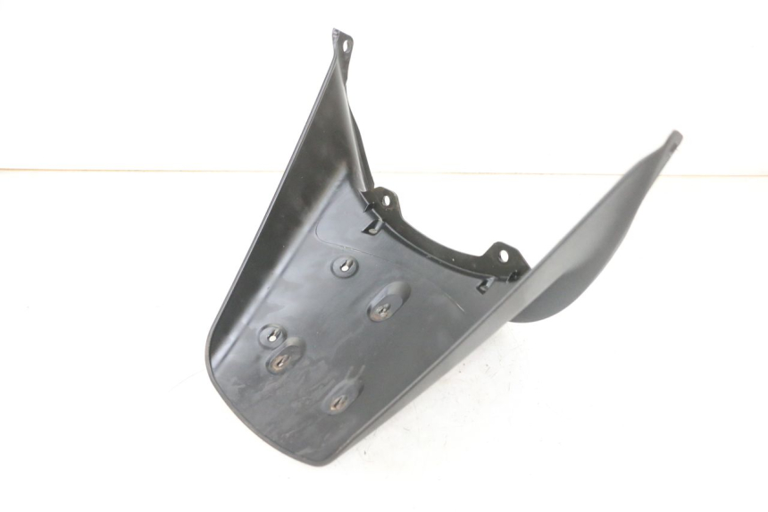 photo de BŁOTNIK TYLNY PIAGGIO MP3 RL 250 (2006 - 2010) - Zoom stanu zużycia